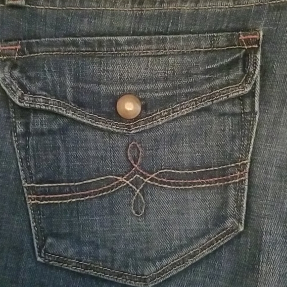 Lucky Brand Jeans - Picture 2 of 8